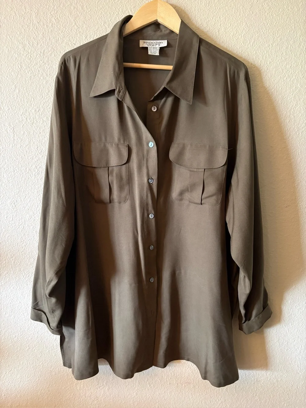 100% Silk Olive Button Up Blouse Plus Size 24W Innovations Sport II - Picture 9 of 9